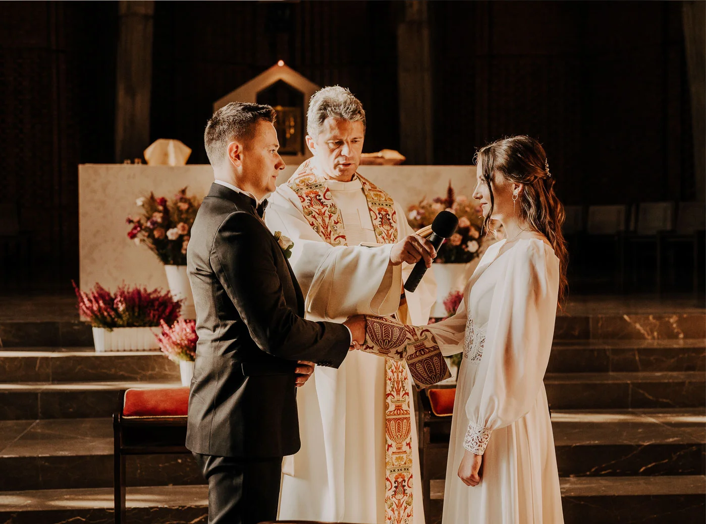 ceremonia ślubna w kościele dominikanów