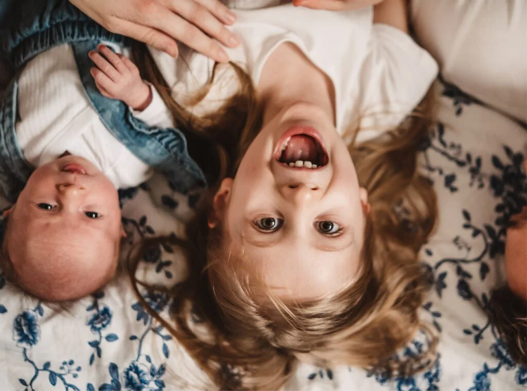 Read more about the article CZEGO NIE ROBIĆ PODCZAS SESJI RODZINNEJ Z DZIEĆMI