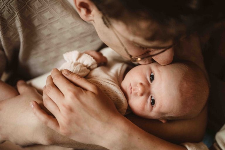 Read more about the article Sesja noworodkowa – Fotograf Wołomin