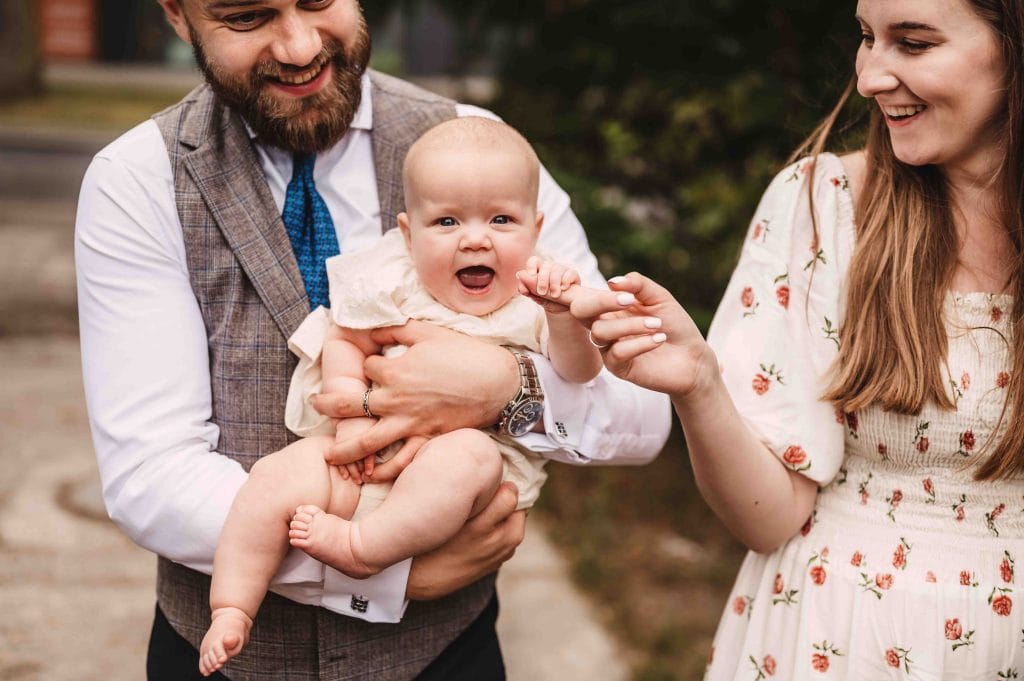 Read more about the article Zdjęcia z przygotowań do Chrztu Świętego, ze Mszy Świętej oraz przyjęcia na sali | Fotograf Radzymin